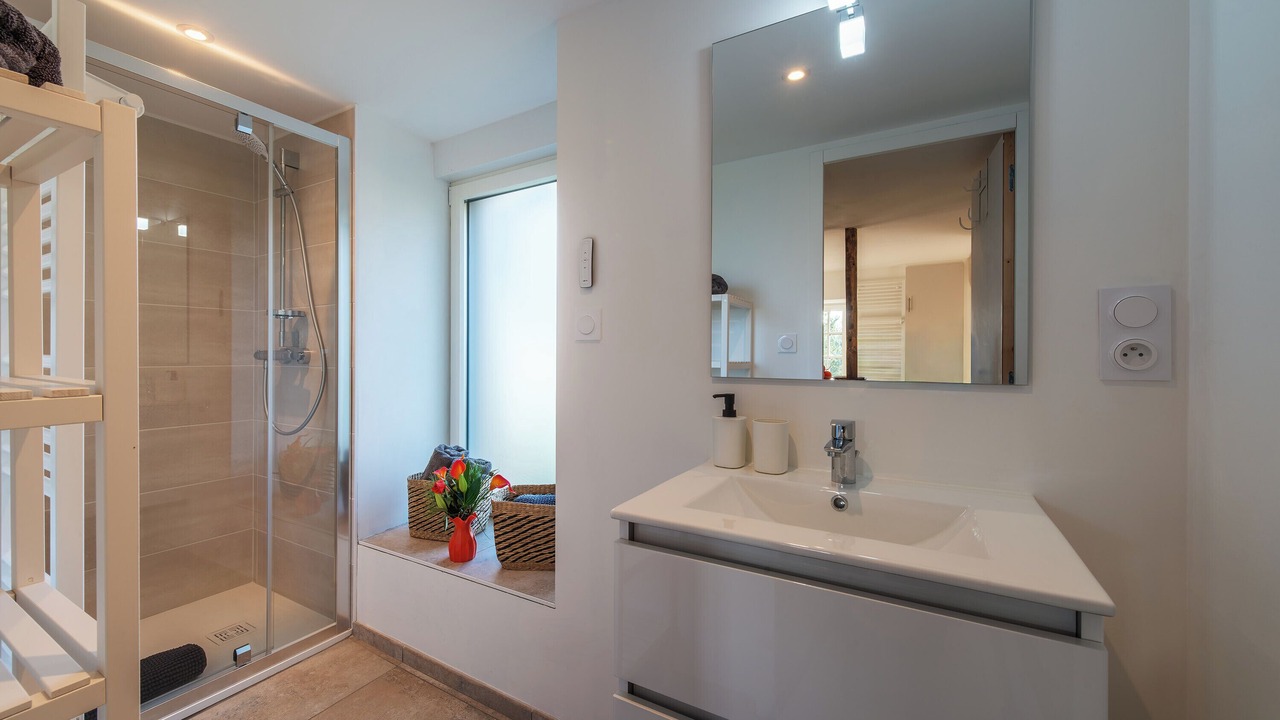 Photo of Bathroom in Saint-Denis-du-Maine