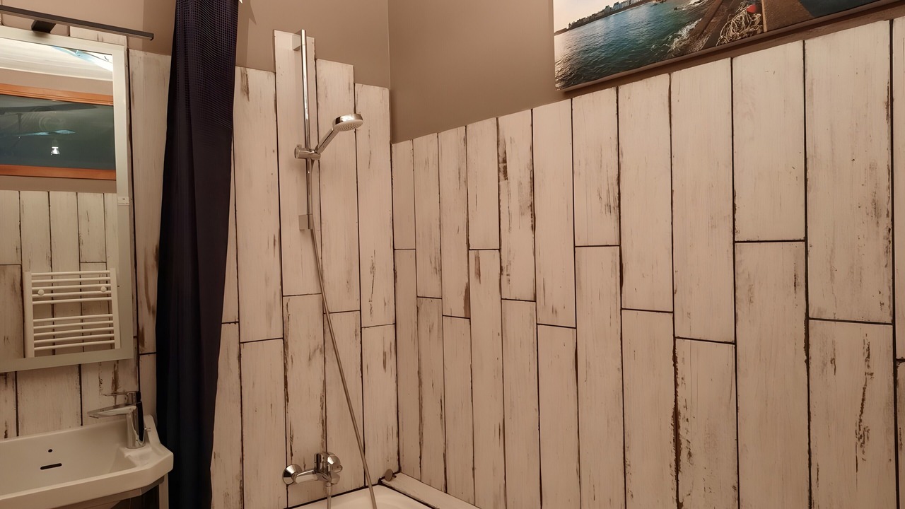 Photo of Bathroom in Audierne