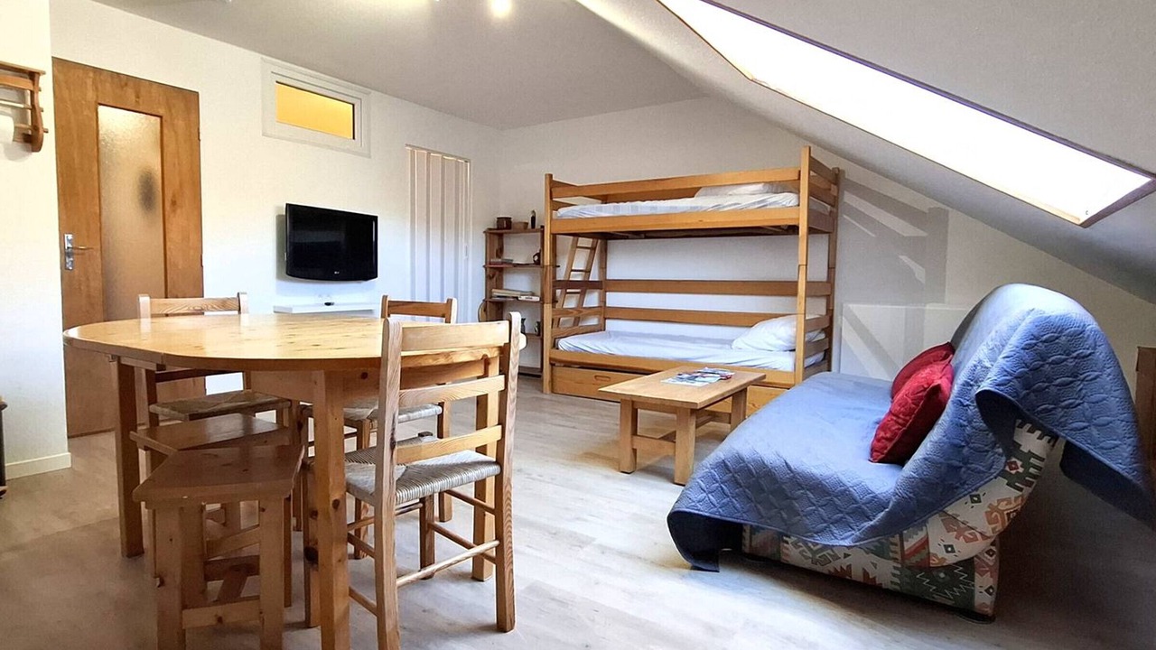 Photo of Bedroom in Pyrenees 2000