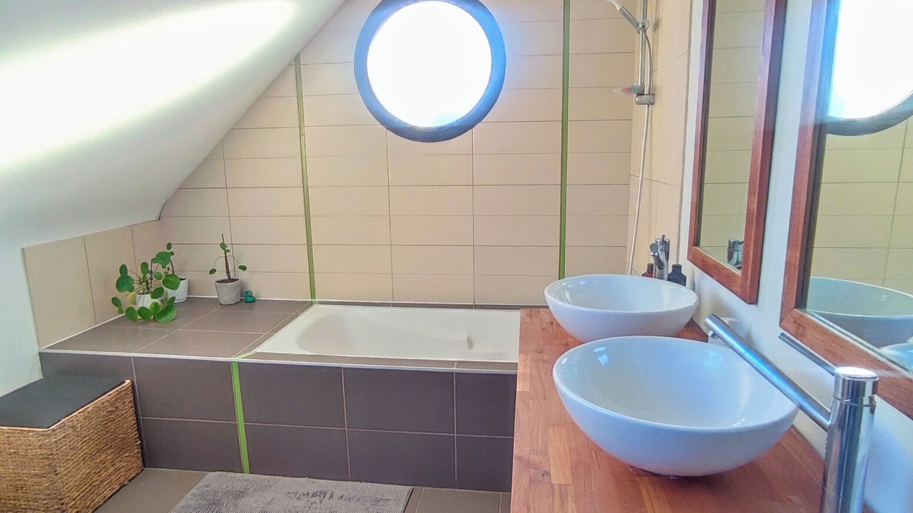 Photo of Bathroom in Theix-Noyalo