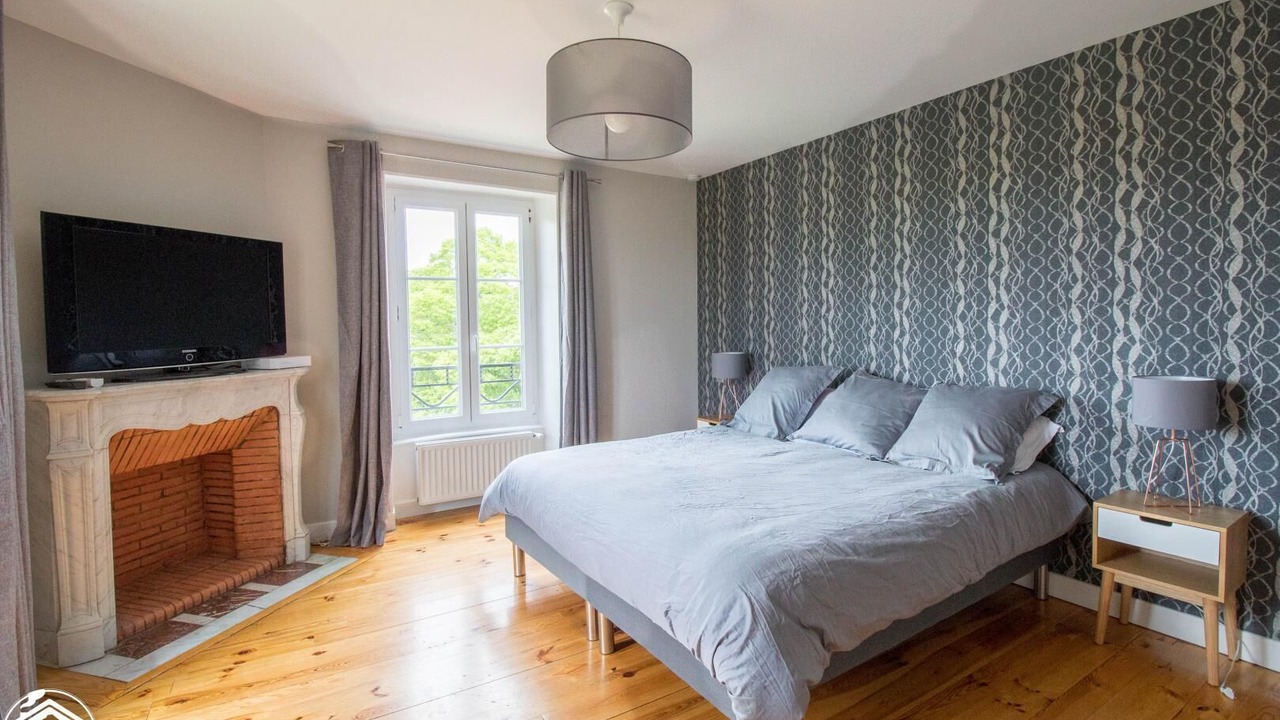 Photo of Bedroom in Montpeyroux