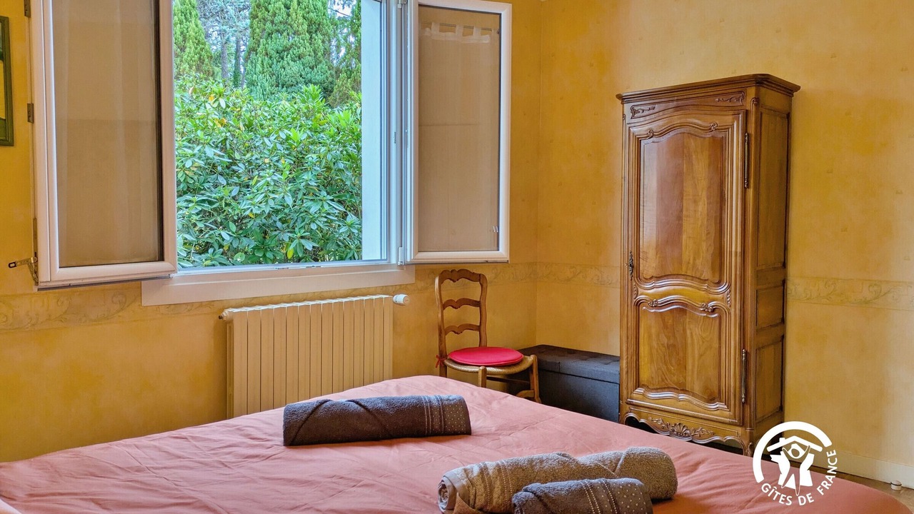 Photo of Bedroom in L'Huisserie