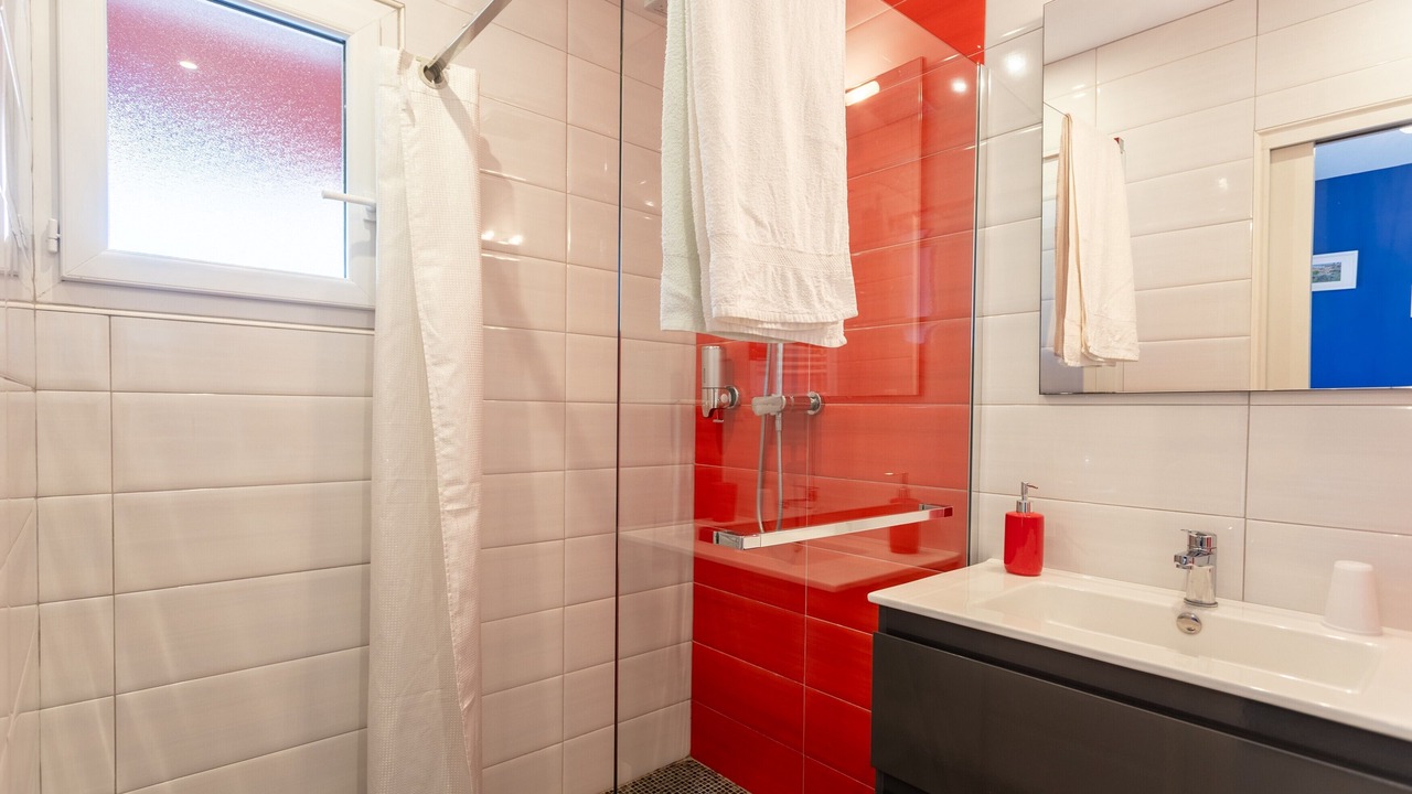 Photo of Bathroom in Aroue-Ithorots-Olhaiby