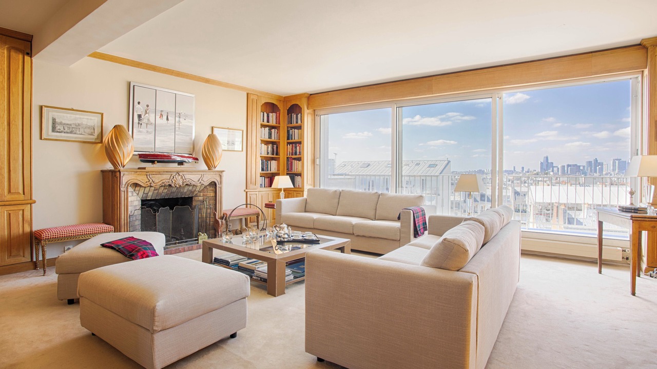 Photo of Livingroom in 16th Arrondissement