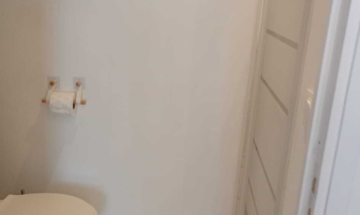 Photo of Bathroom in Fives