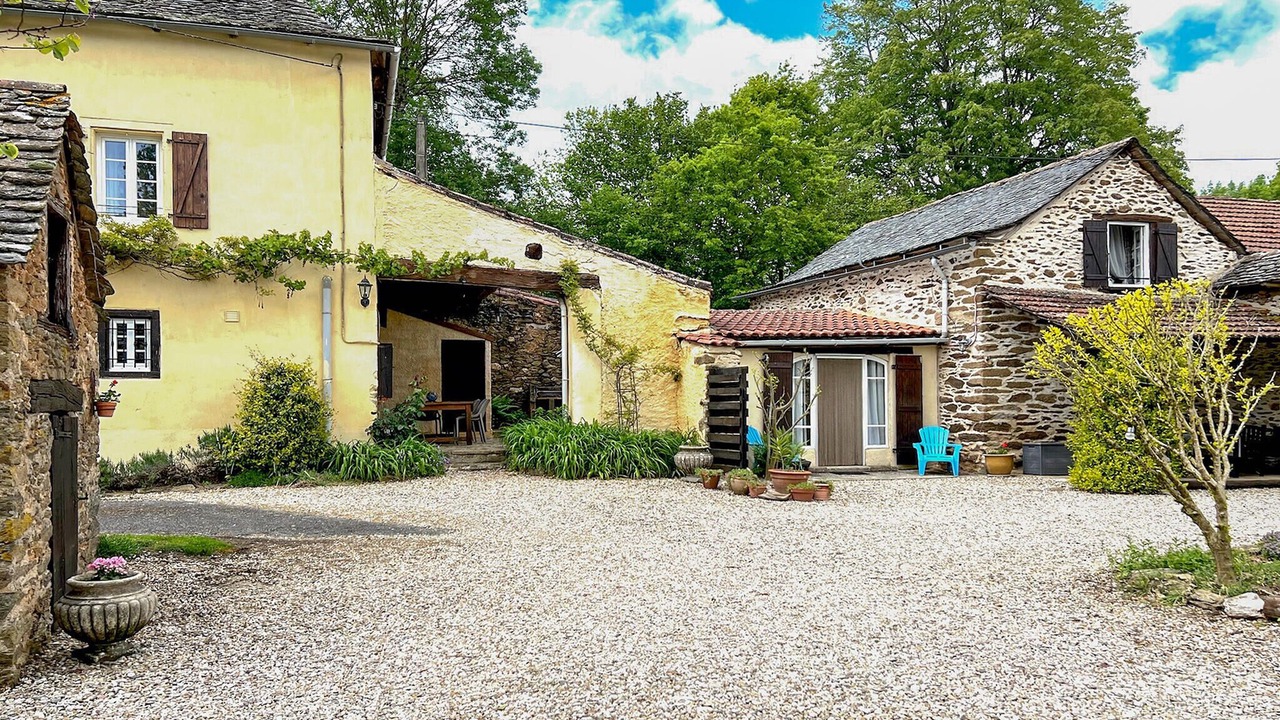 Photo of Others in Jouqueviel