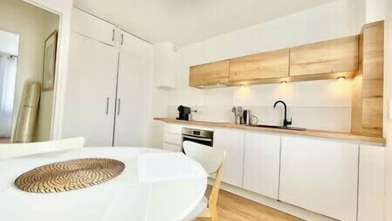 Photo of Kitchen in Saint-Nazaire