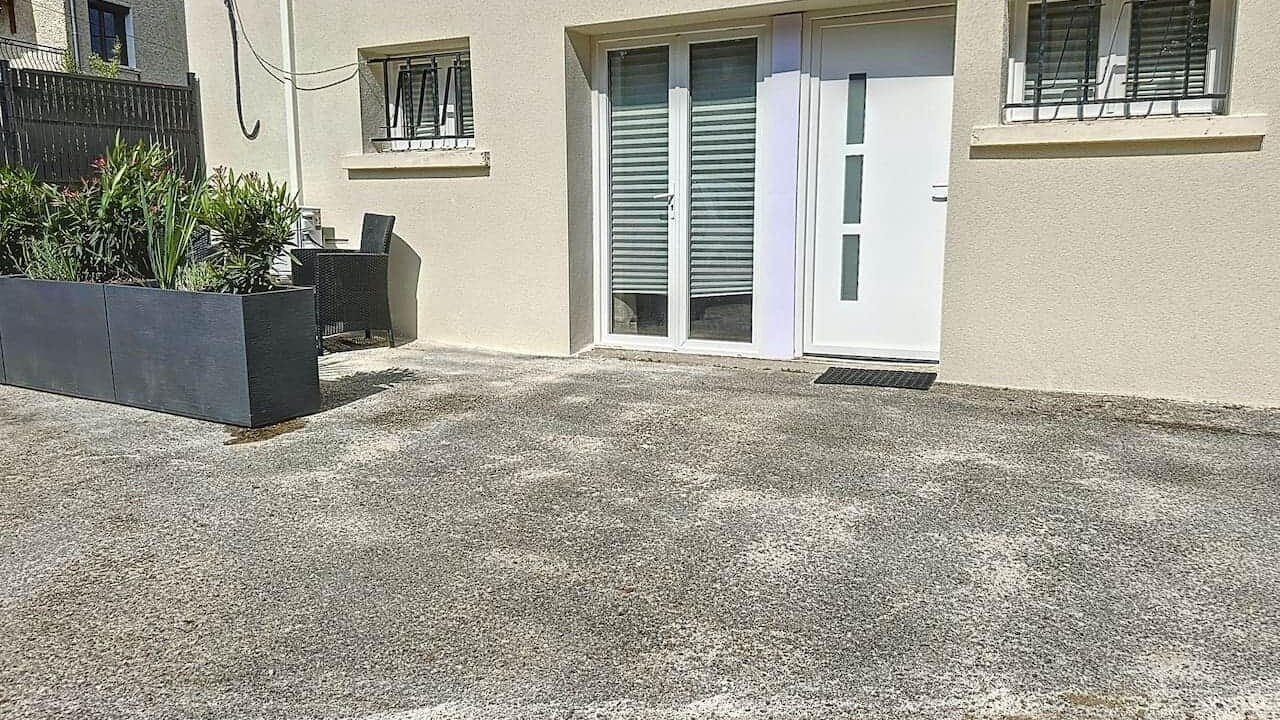 Photo of Outdoor in Communay