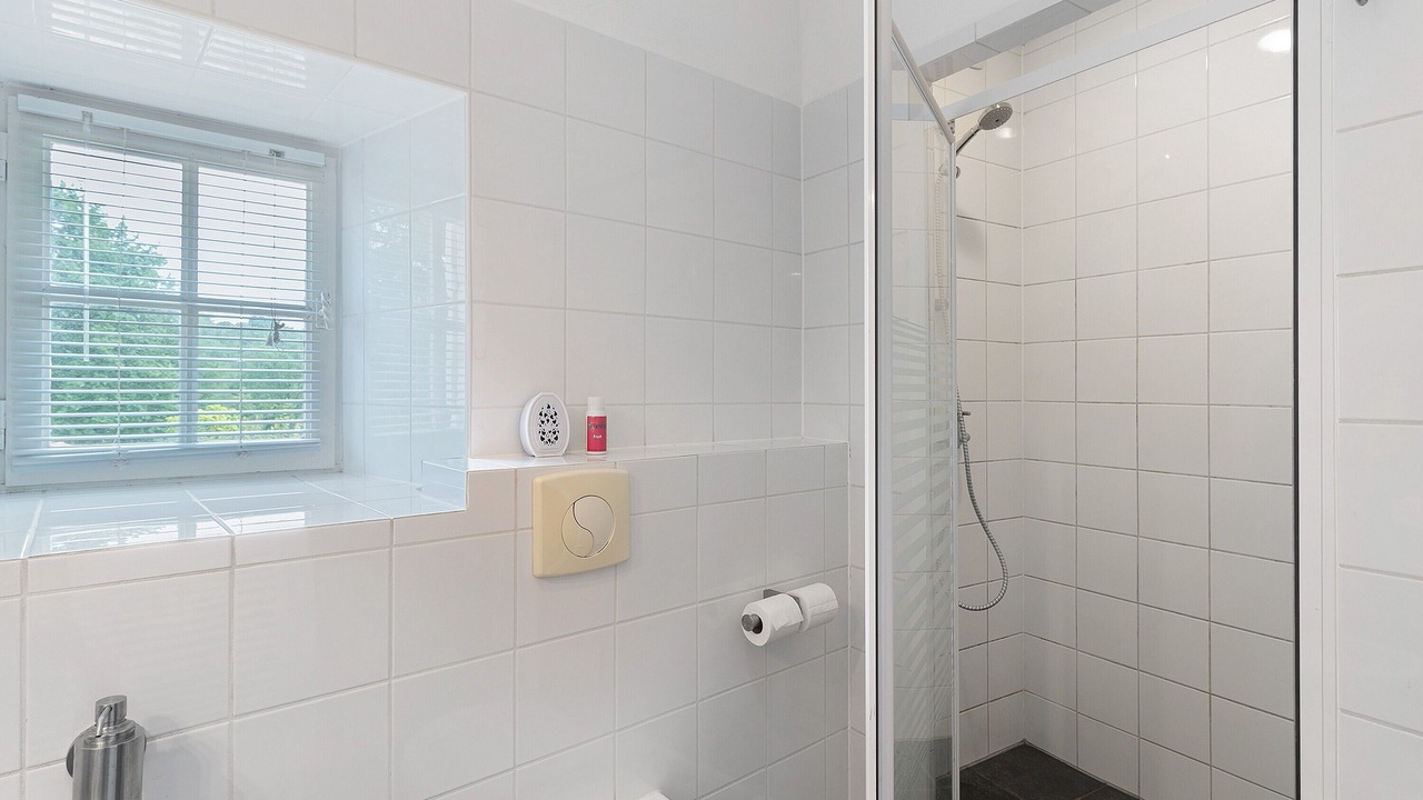 Photo of Bathroom in Montcabrier