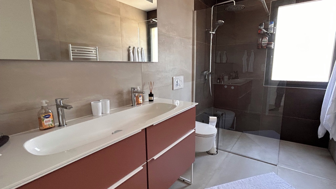 Photo of Bathroom in Saint-Jean-de-Laur