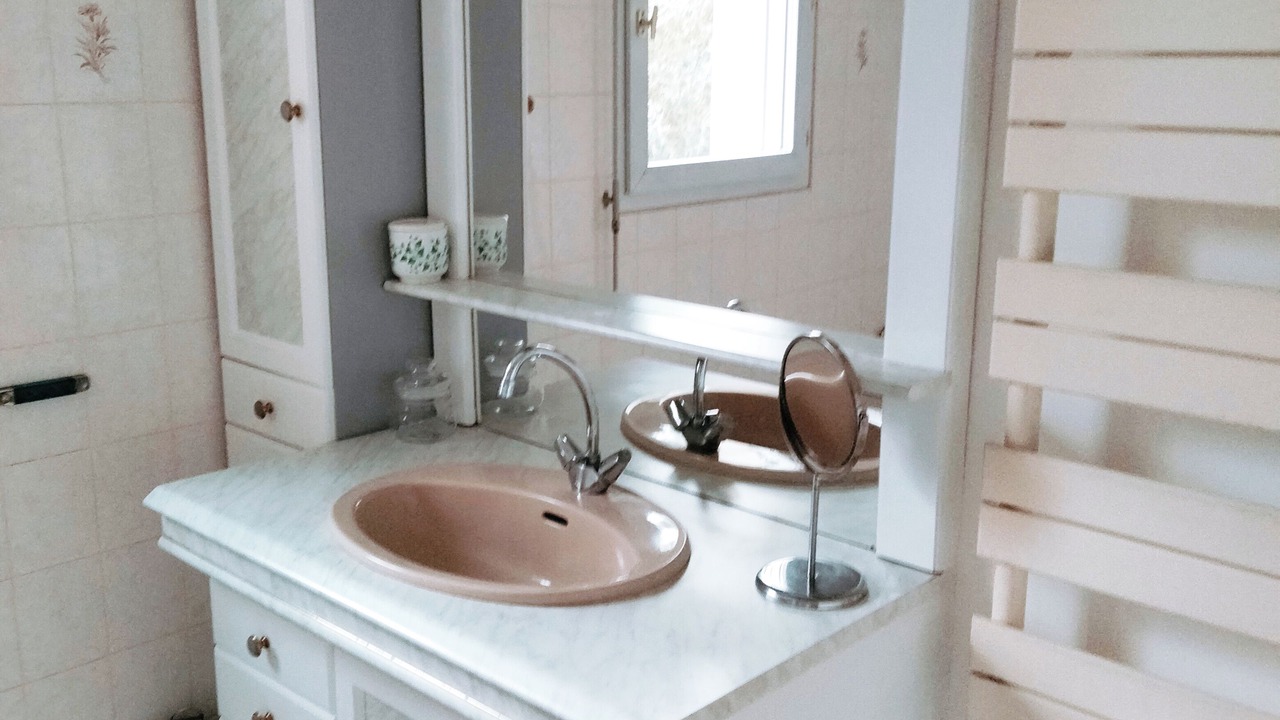 Photo of Bathroom in Planguenoual