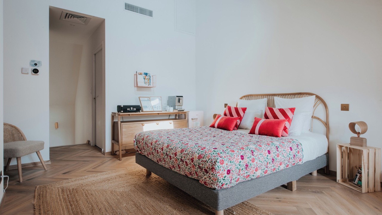Photo of Bedroom in Change