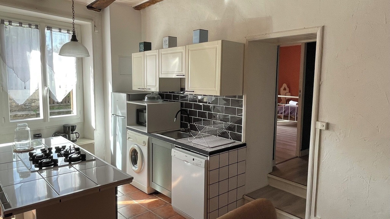 Photo of Kitchen in Genis