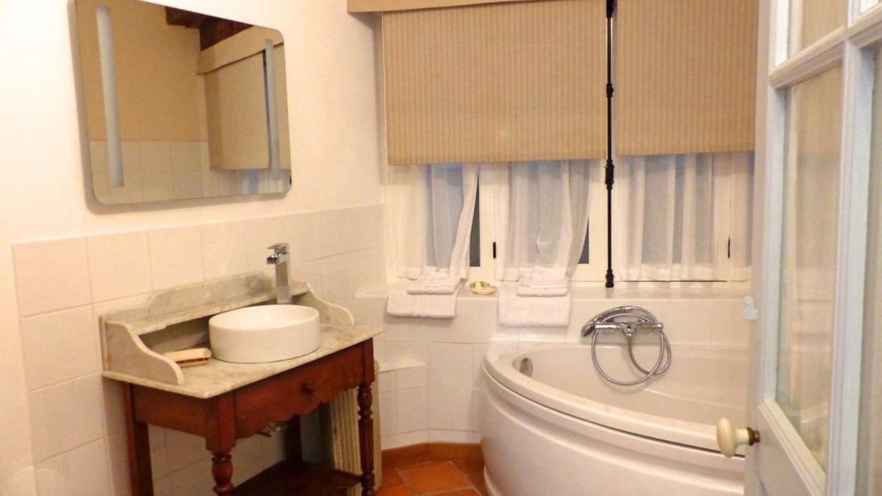 Photo of Bathroom in Herisson
