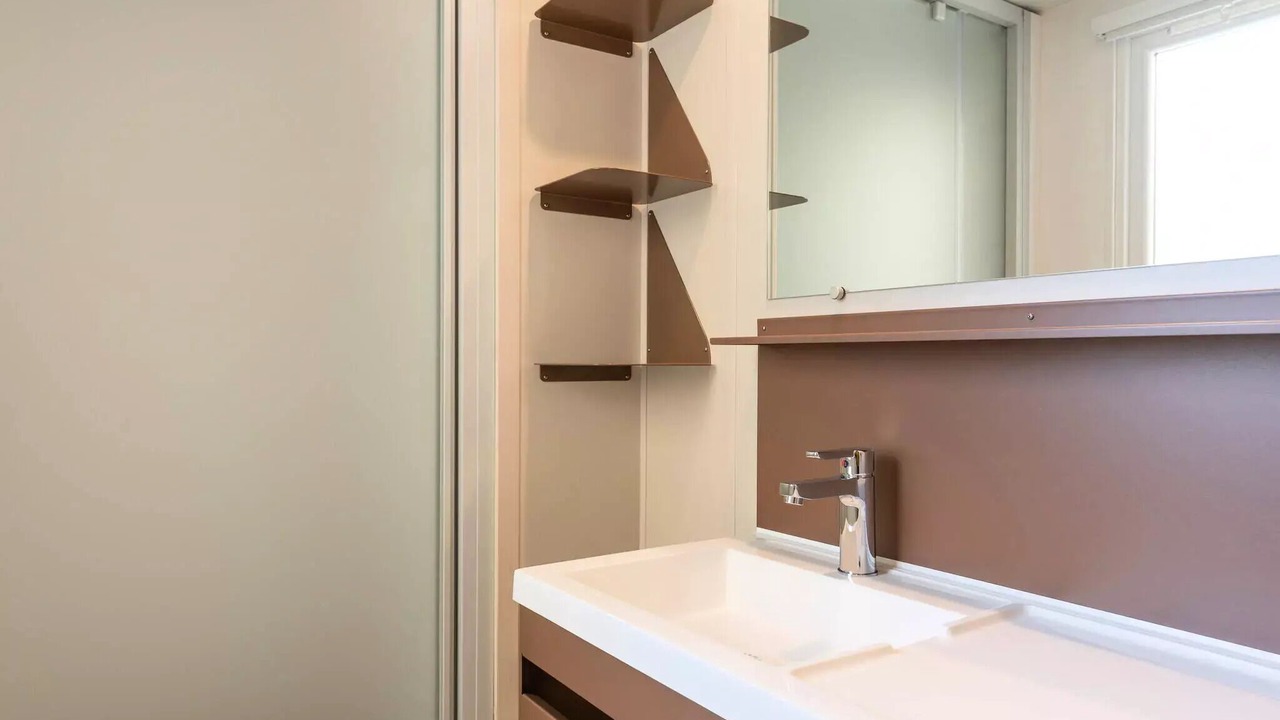 Photo of Bathroom in Vic-sur-Aisne