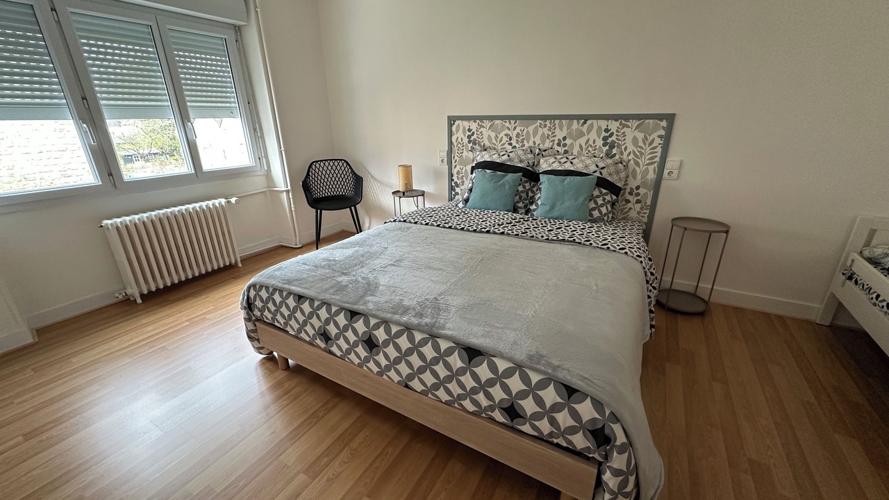 Photo of Bedroom in Pontorson