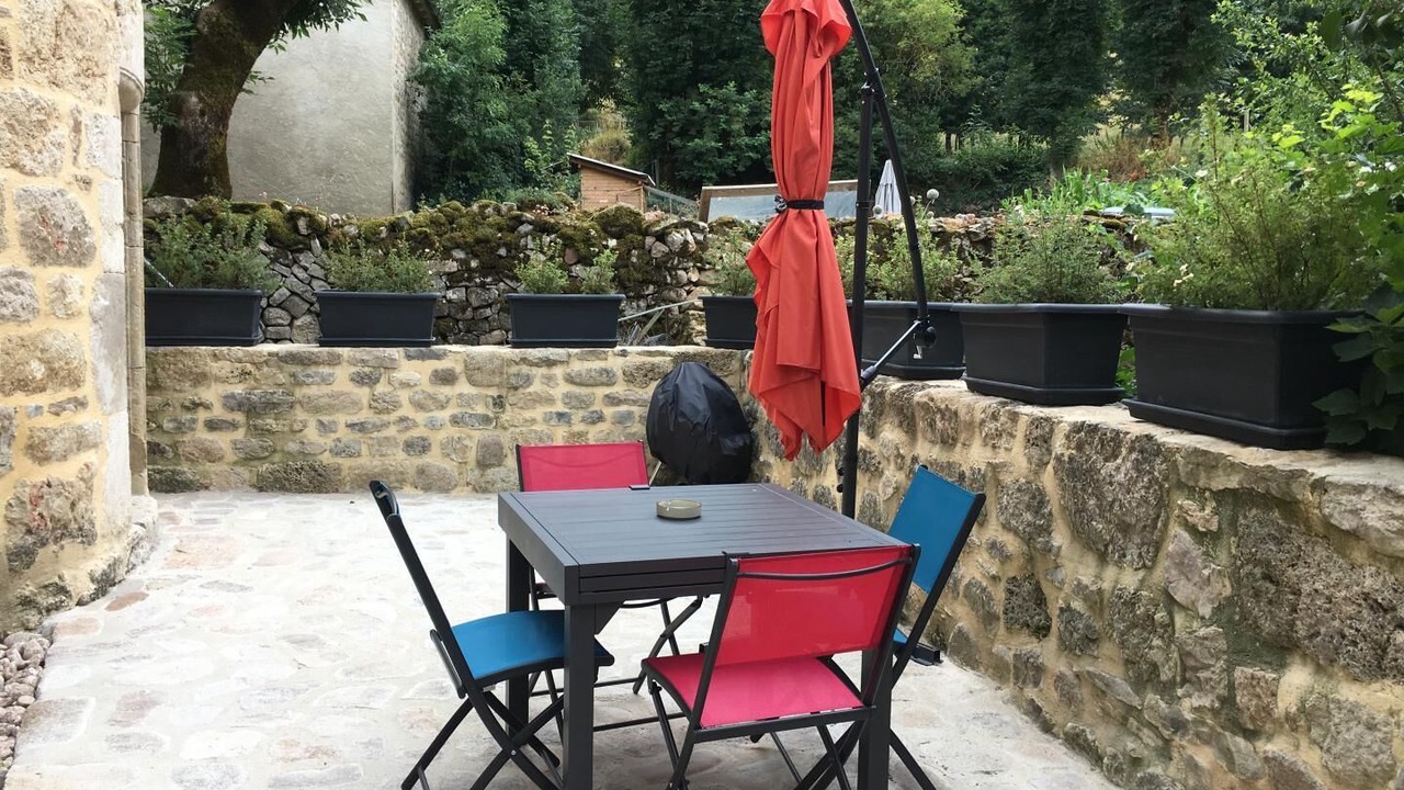 Photo of Outdoor in Saint-Etienne-du-Valdonnez