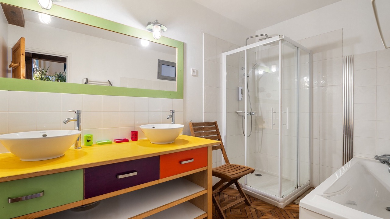 Photo of Bathroom in Vieux-Viel