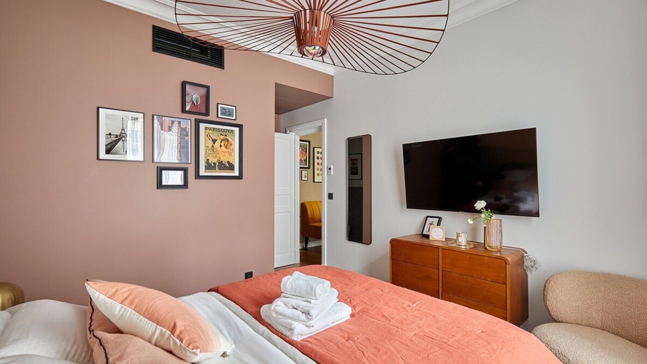 Photo of Bedroom in Sorbonne