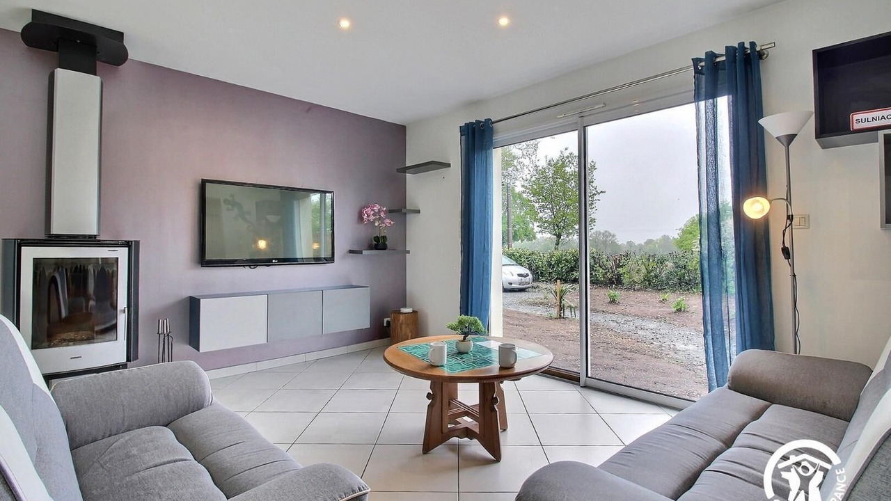Photo of Livingroom in Sulniac