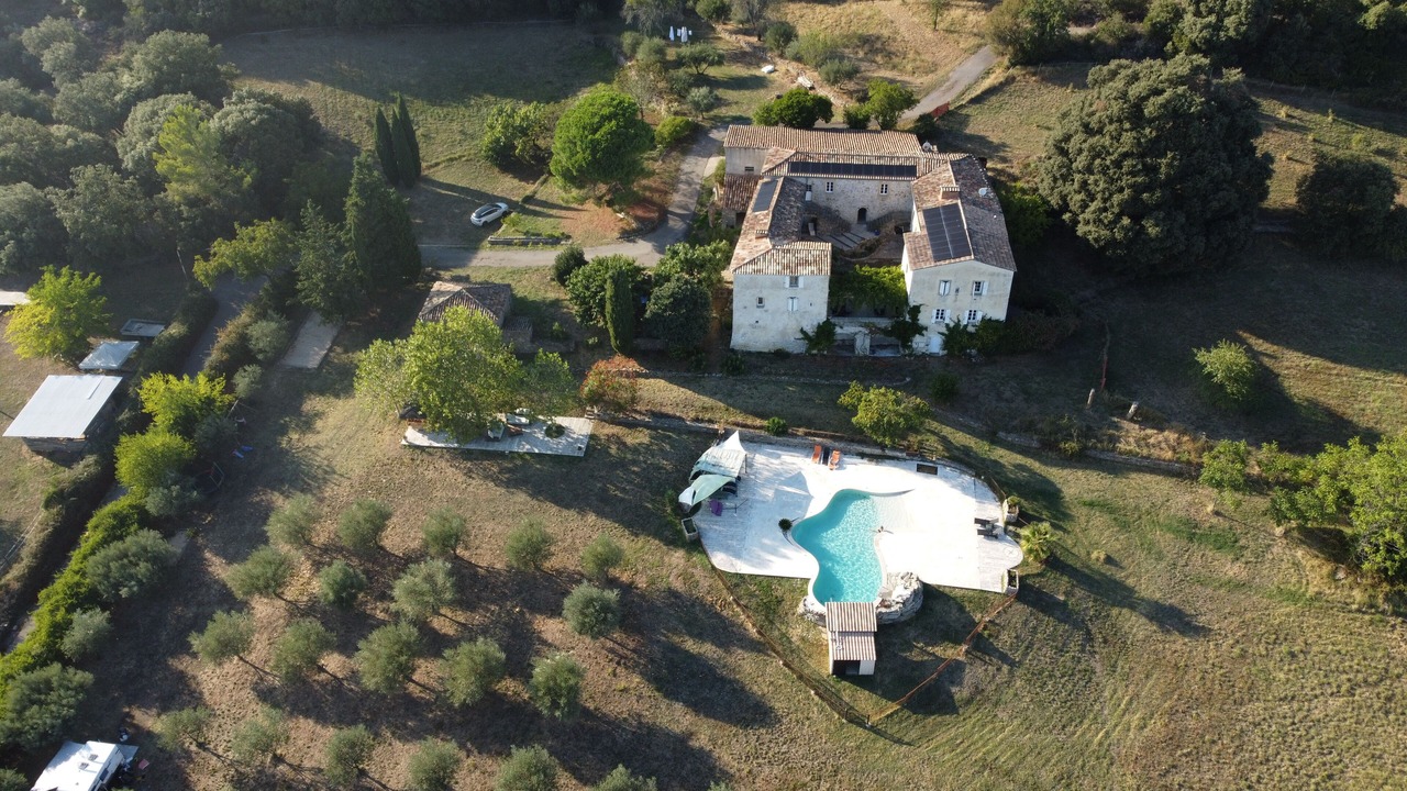 Photo of Outdoor in Rousson