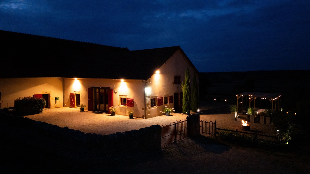 Photo of Outdoor in Montceaux-l'Etoile