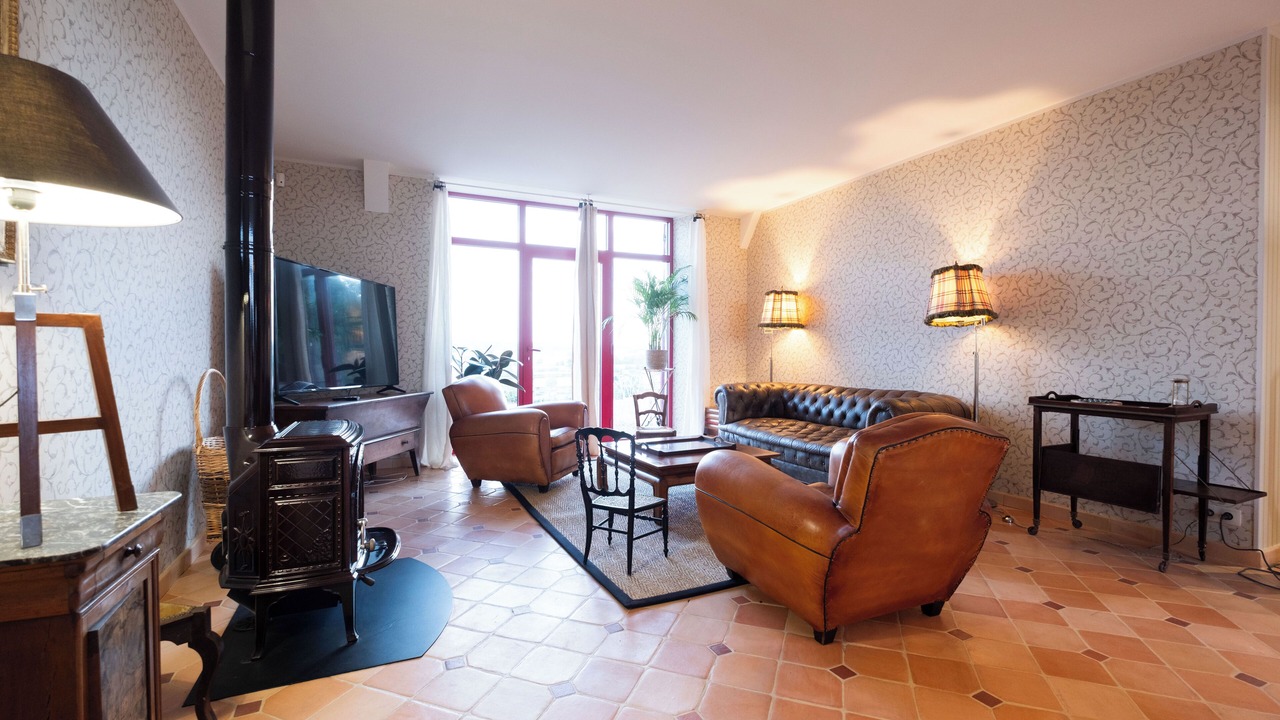 Photo of Livingroom in Montceaux-l'Etoile