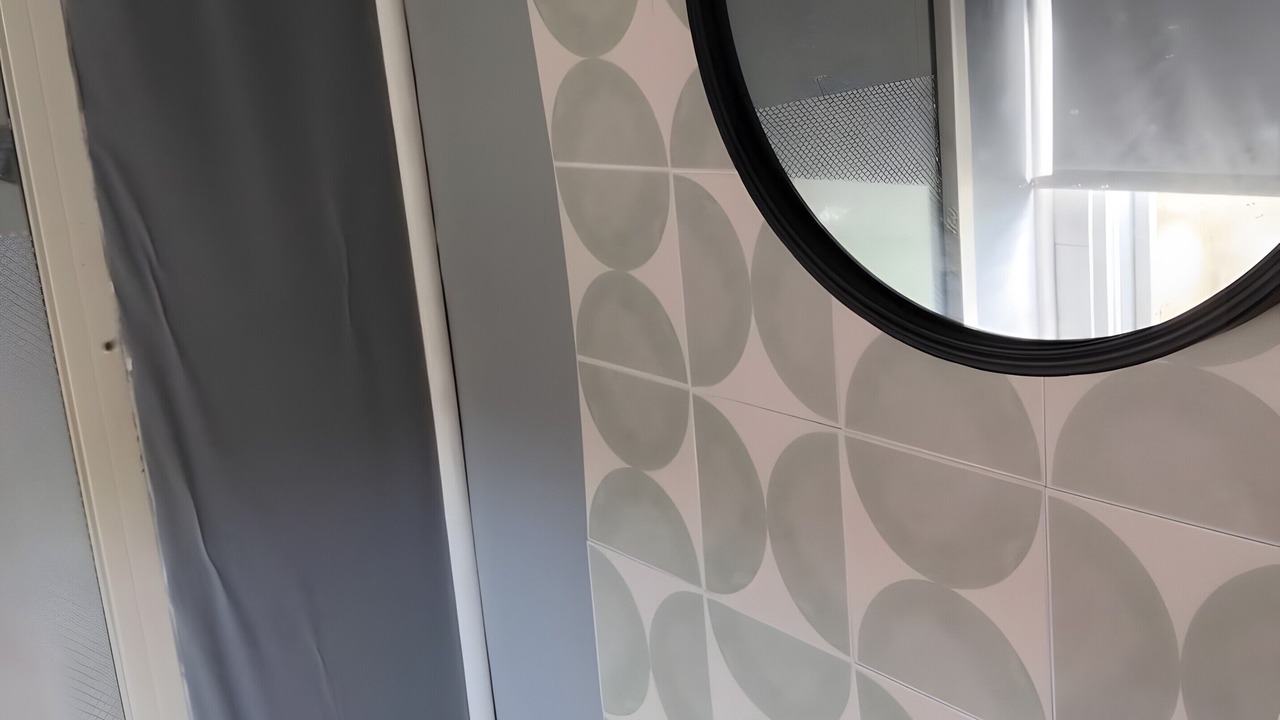 Photo of Bathroom in Bourg-de-Visa