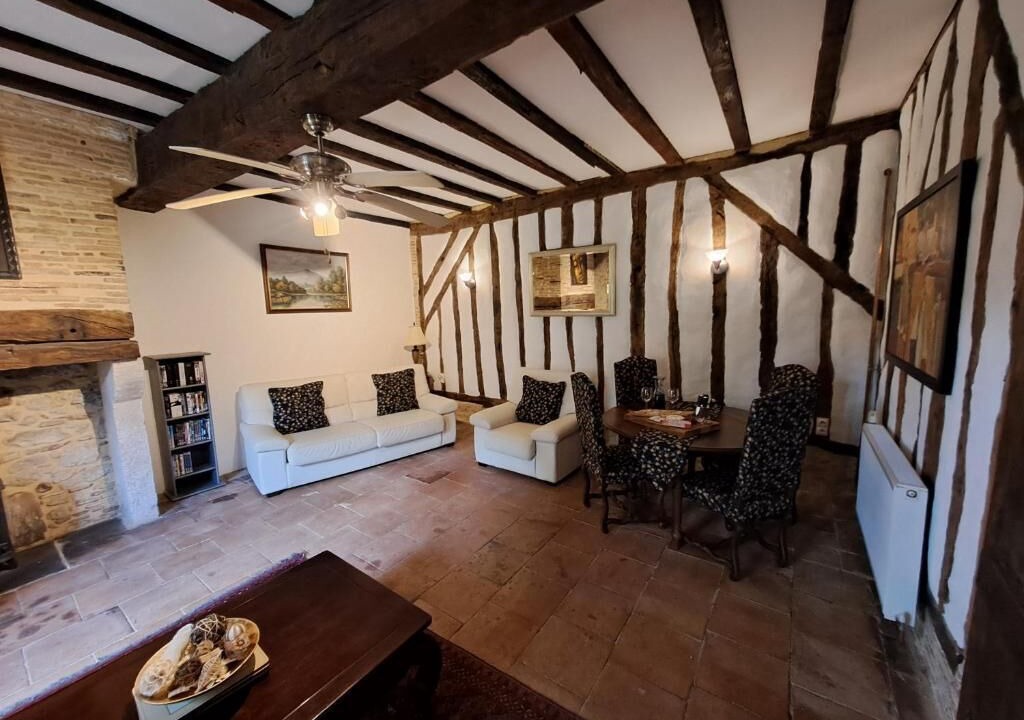 Photo of Livingroom in Le Fleix