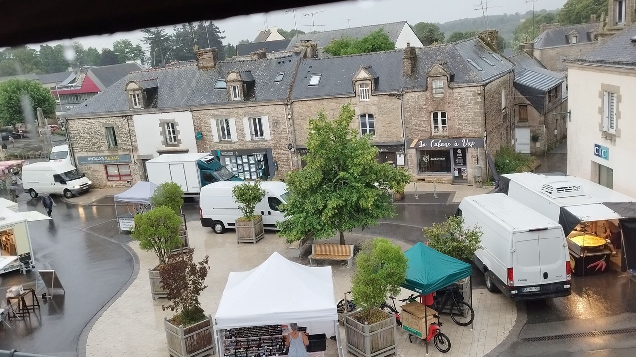 Photo of Others in Questembert