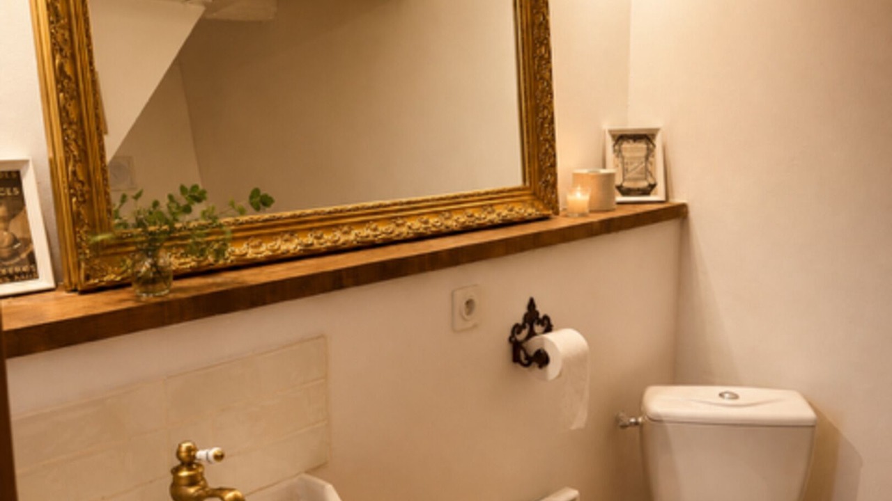 Photo of Bathroom in Treves