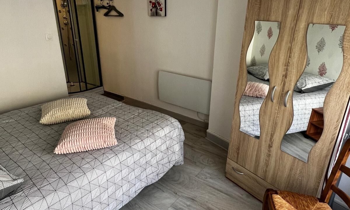 Photo of Bedroom in Evaux-les-Bains