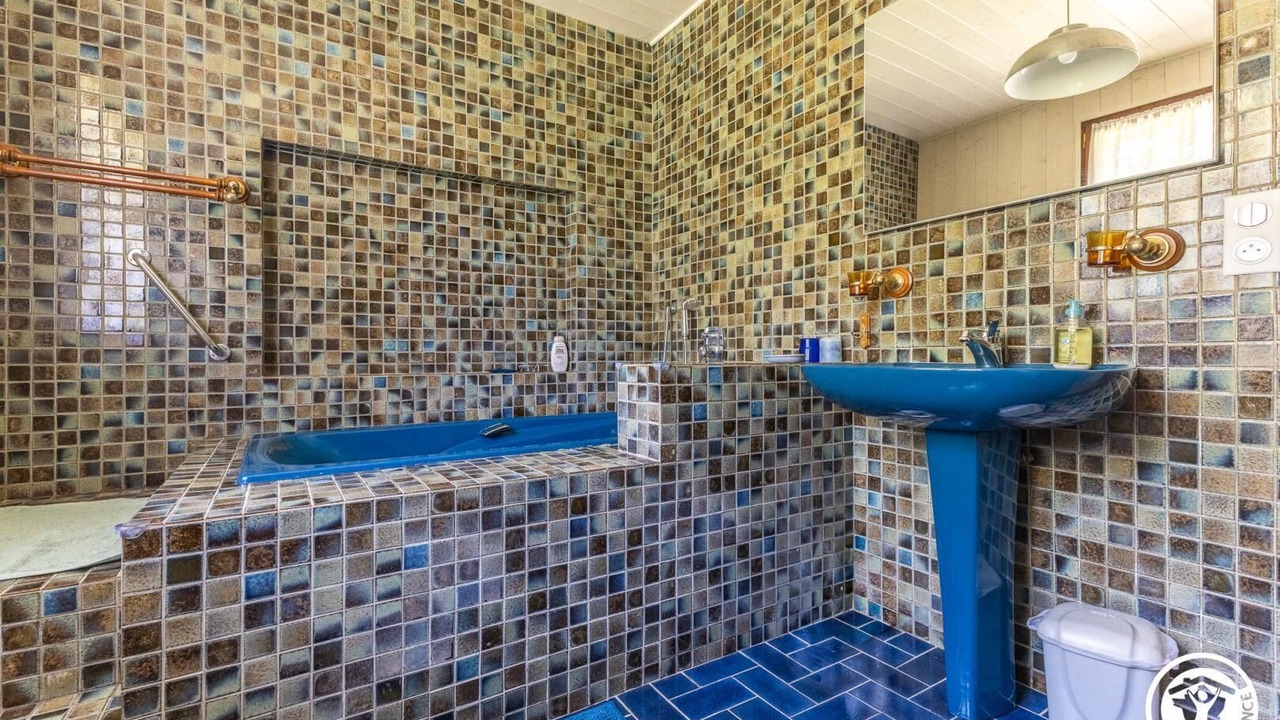 Photo of Bathroom in Espinchal
