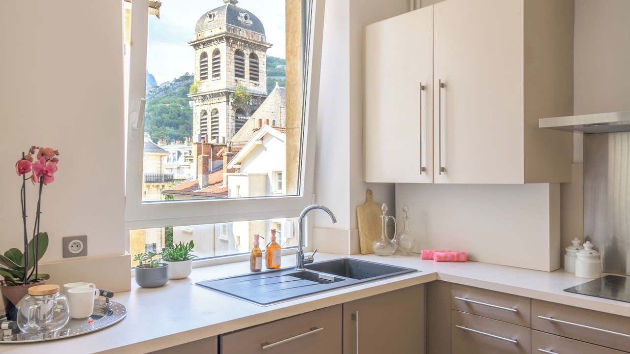 Photo of Kitchen in Secteur 2