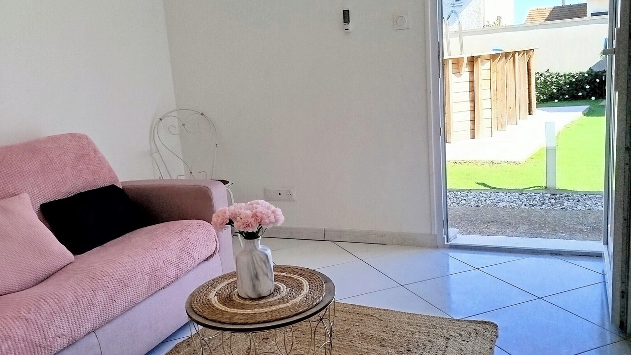 Photo of Livingroom in Dammarie Les Lys