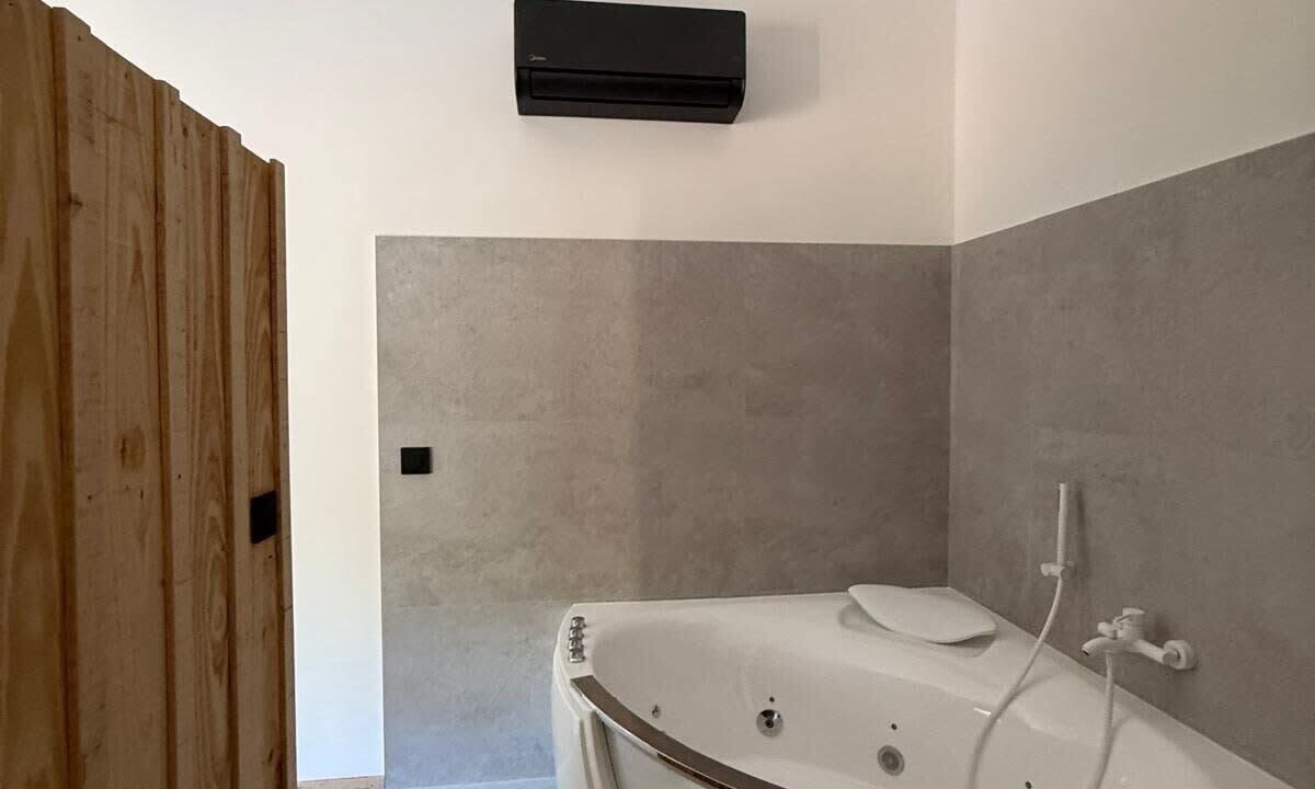 Photo of Bathroom in Martillac