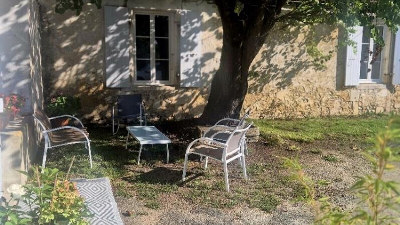 Photo of Patio Balcony in Breuil Magne