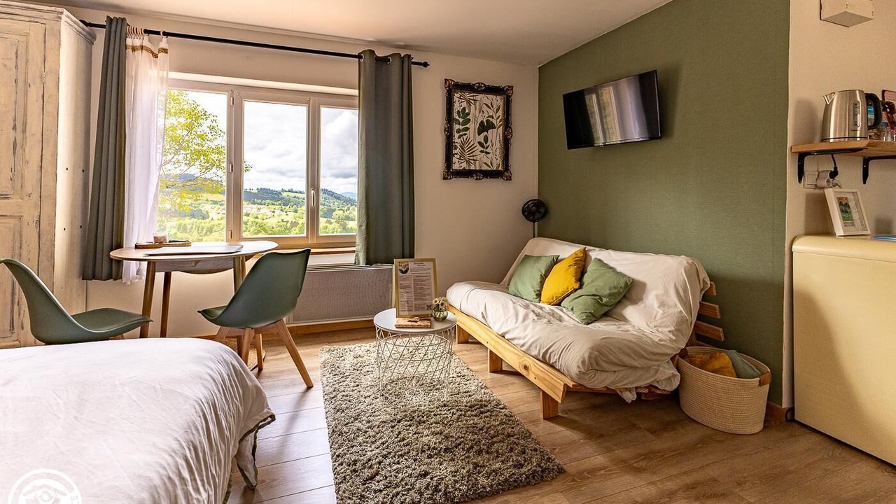 Photo of Bedroom in Vollore-Ville