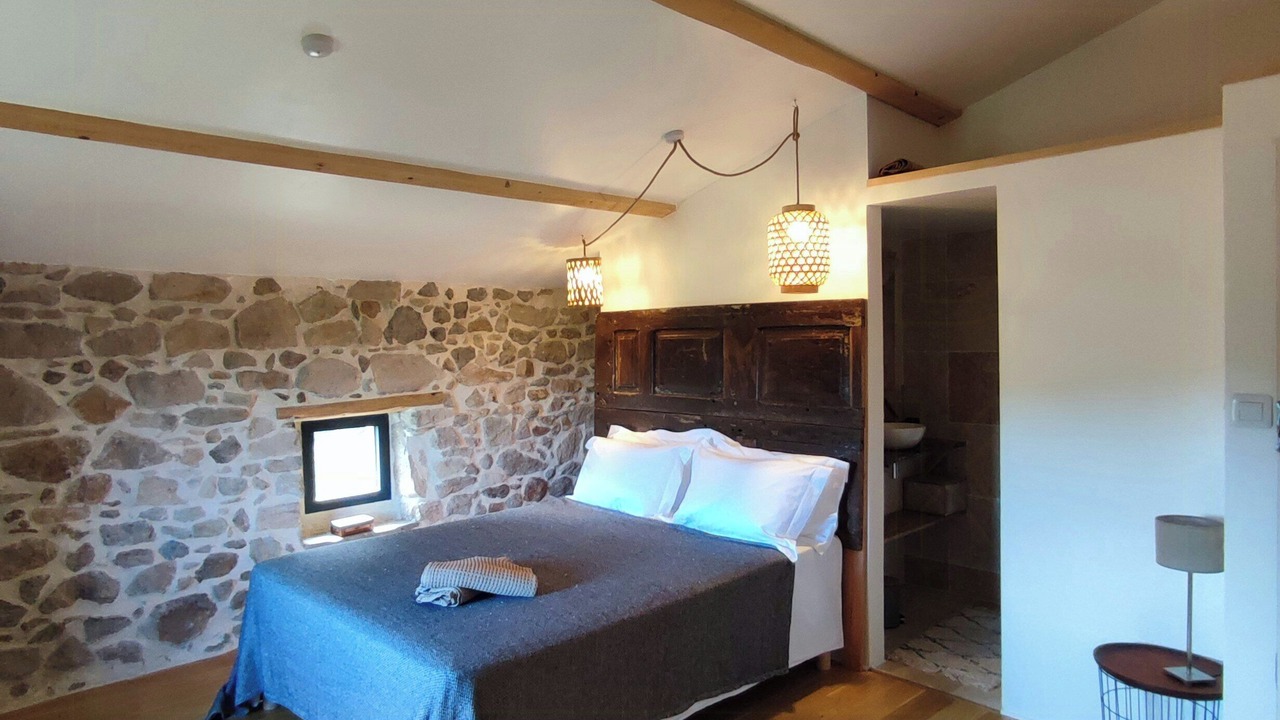 Photo of Bedroom in Joyeuse
