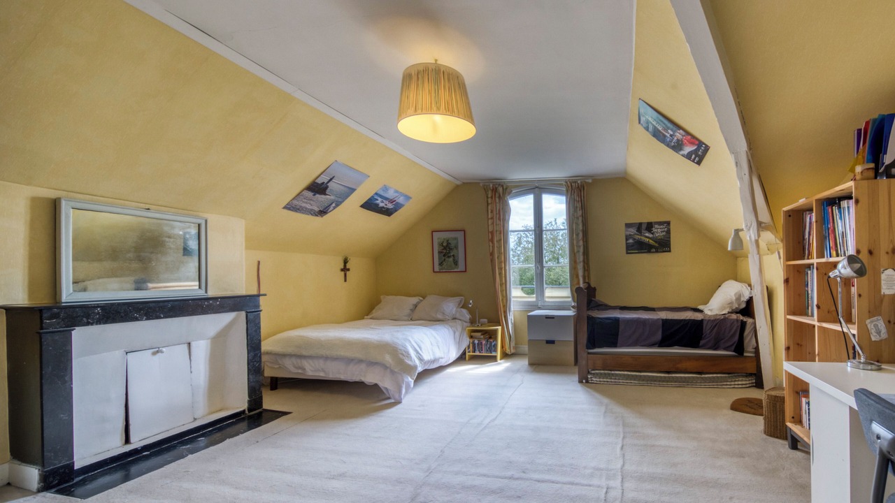 Photo of Bedroom in Cote Ouest Ormeaux