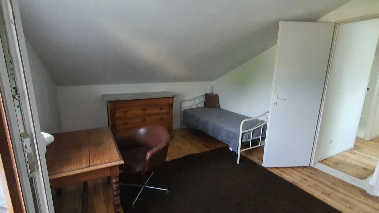 Photo of Bedroom in Saint-Frezal-d'Albuges