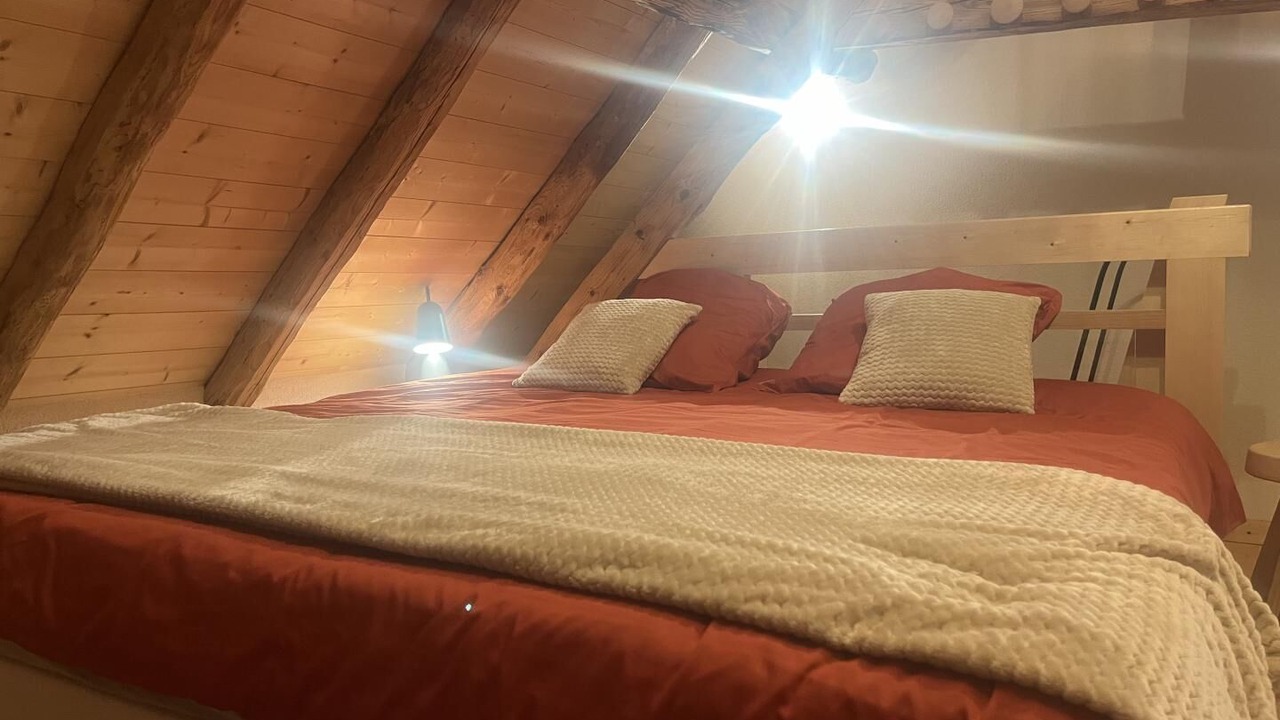 Photo of Bedroom in Entremont-le-Vieux