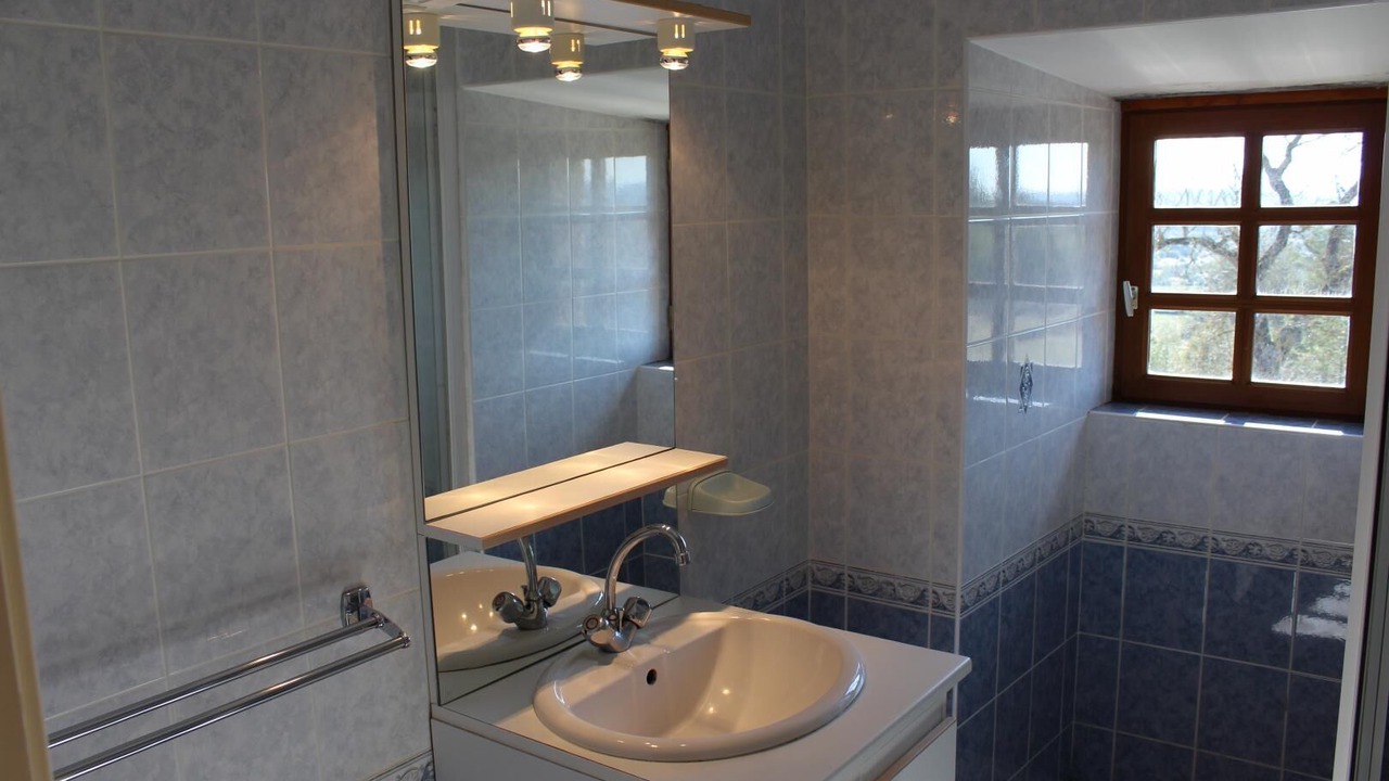 Photo of Bathroom in Saint-Pierre-des-Tripiers