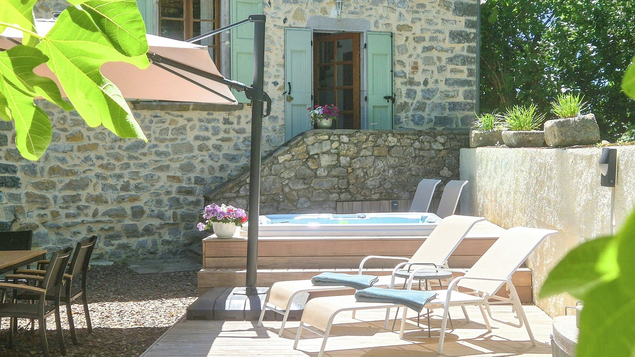 Photo of Patio Balcony in Saint-Hippolyte-du-Fort