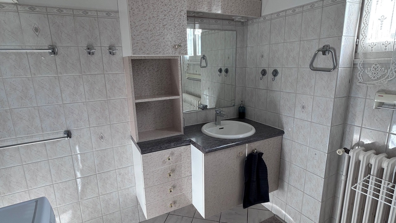 Photo of Bathroom in Eyguians