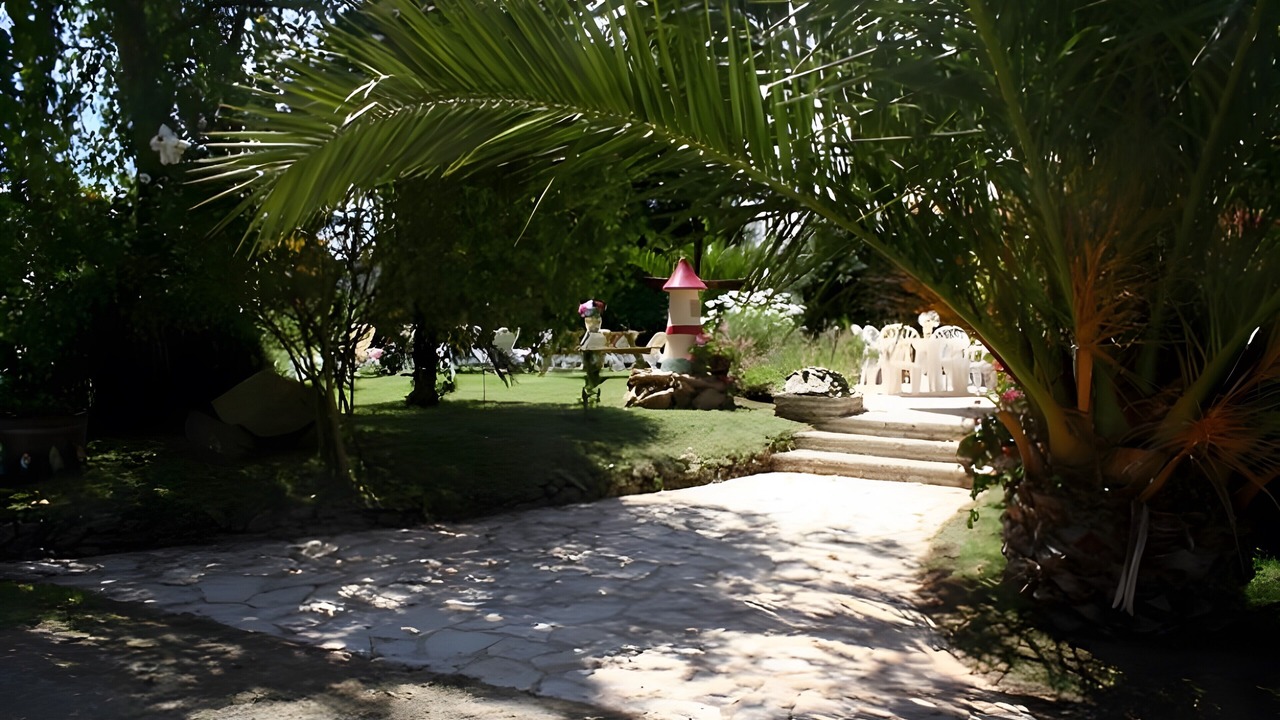 Photo of Outdoor in Plounevez-Lochrist