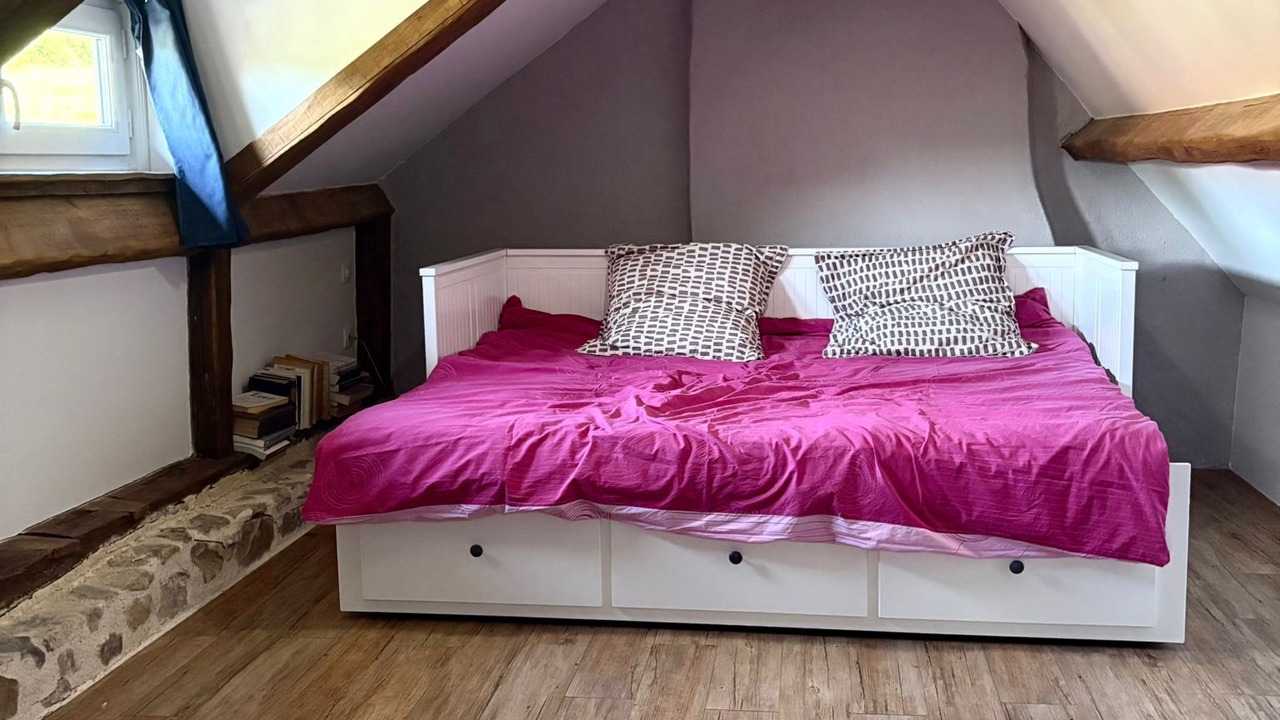 Photo of Bedroom in Chammes