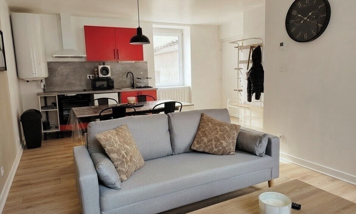 Photo of Livingroom in Montbrison