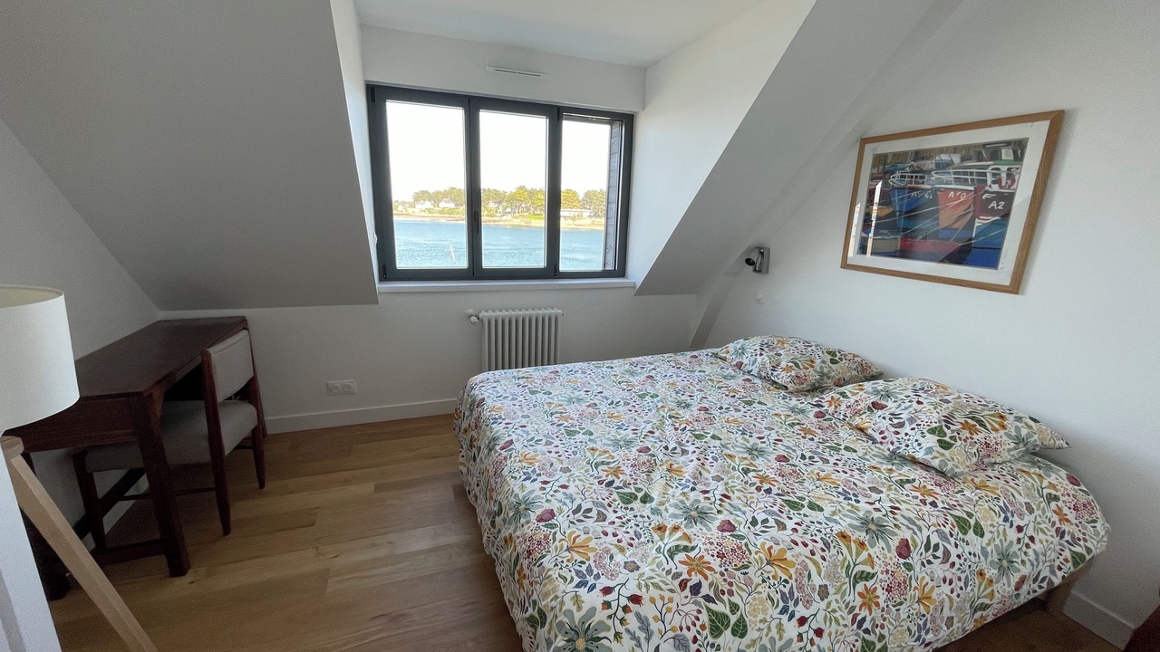 Photo of Bedroom in Plouhinec