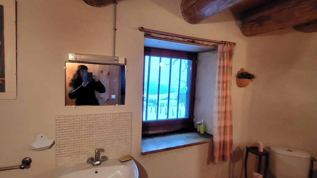 Photo of Bathroom in Tours-sur-Meymont